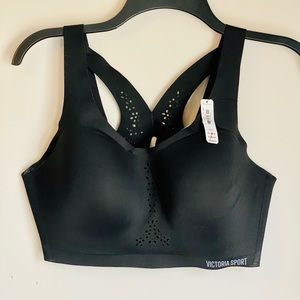 Victoria Sport by VS; Angel Max sport bra